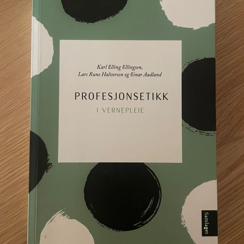 Profesjonsetikk i vernepleie av Karl E. Ellingsen