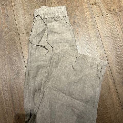 Beige Linbukse (som ny)