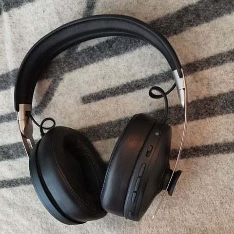 Sennheiser Momentum 3