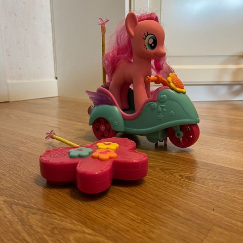 My Little Pony elektrisk motorsykkel med fjernkontroll