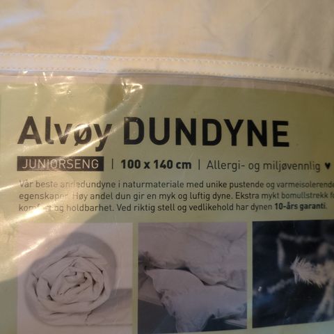 Alvøy dundyne juniorseng 100/140 cm lite brukt