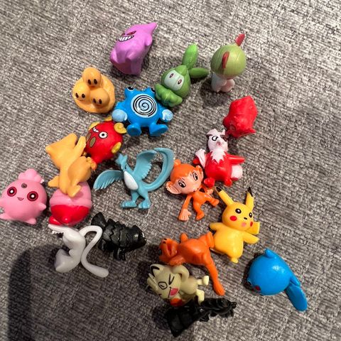 Mini pokemon figurer