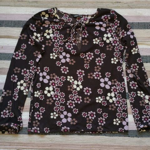 Y2K bluse med blomster