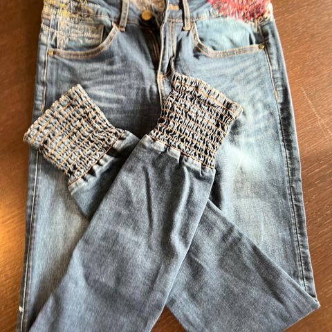 Lekker jeans fra Desigual, str 26