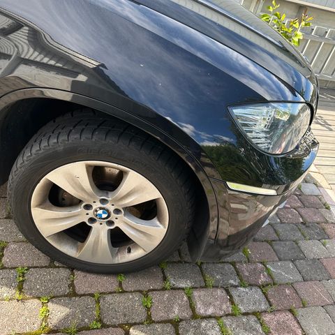 BMW 4stk felger og piggfri vinterdekk X6/X5