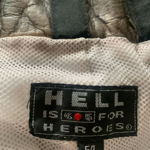 vintage ski bukser Str 54    HELL IS FOR HEROES