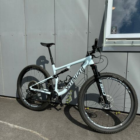 Specialized epic Expert 2023