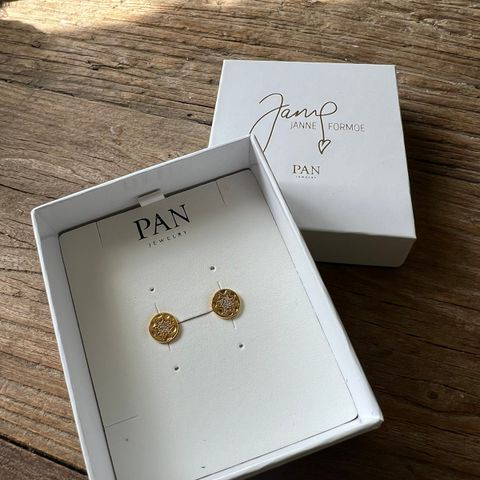 Janne Formoe øredobber fra Pan Jewelry