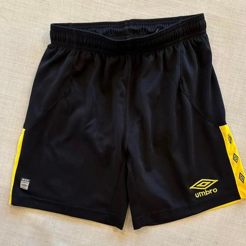 Umbro shorts sort/gul str. xs