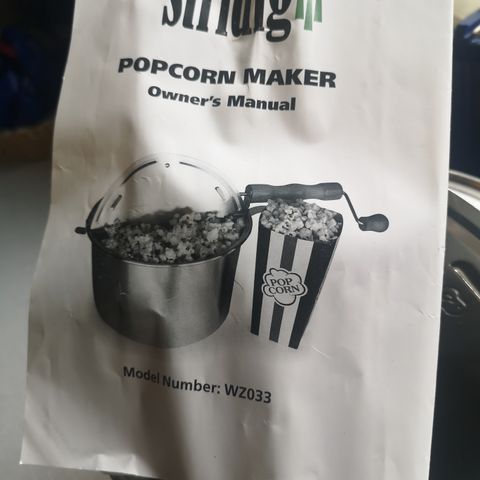 Popcorn maker