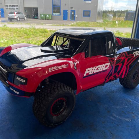 Traxxas UDR Unlimited Desert Racer with all upgrades