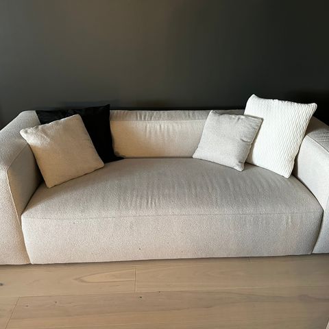 3-seter sofa Juno fra Home & Cottage