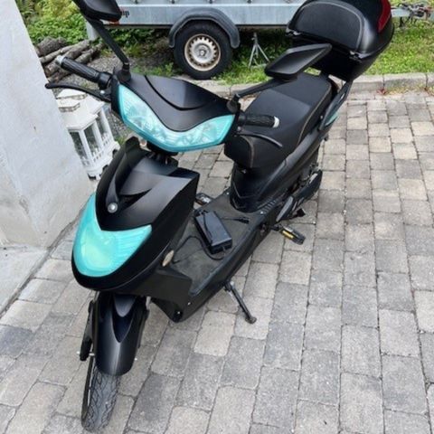 Kudaki sport elektrisk sykkel / scooter