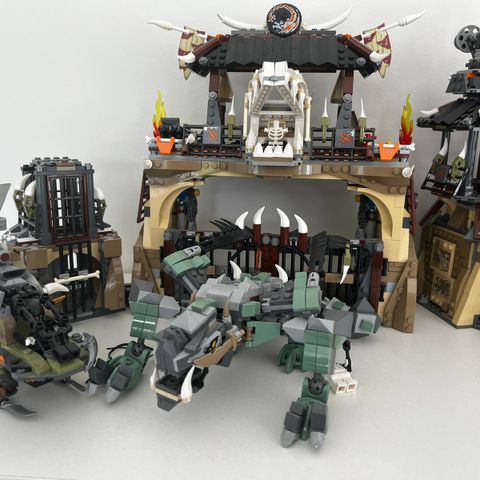 Lego ninjago Dragon pit 70655