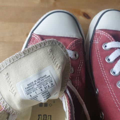 300,- for 2 par Converse All star - størrelse 37,5