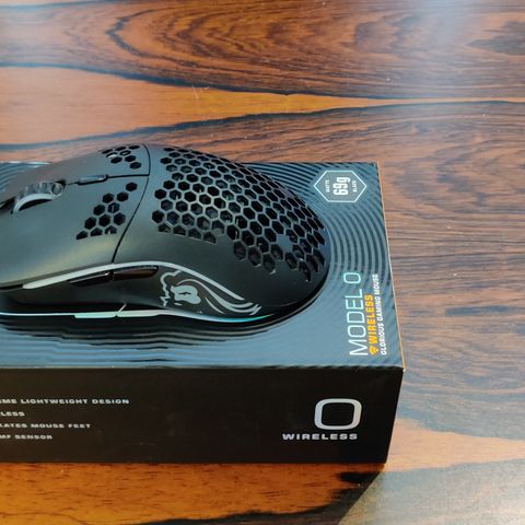 Glorious Model O Wireless Gaming Mus