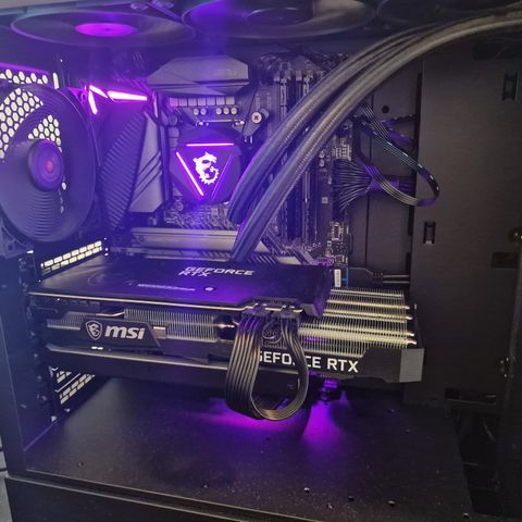 Gaming PC med RTX3070