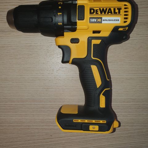 *DeWalt*XR*18V*BRUSHLESS*DCD777*Skru/boremaskin*Drill*