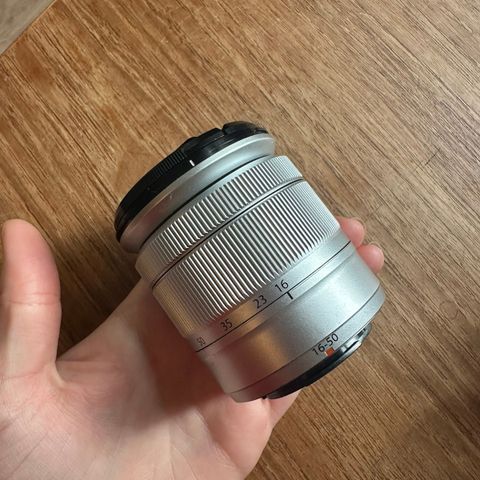 Fujifilm Fujinon XC 16-50/3.5-5.6 OIS