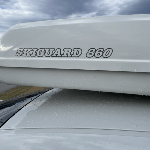 Skiguard 860 med Thule takstativ