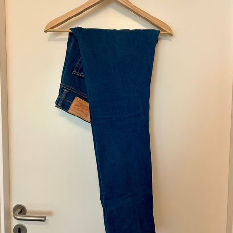 Levi’s 520 jeans