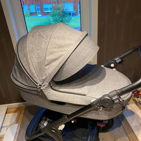 Stokke Trailz farge Black Melange 2019 model