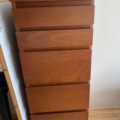 IKEA Malm kommode, 6 skuffer, med innebygd speil - Reservert