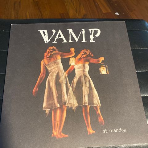 Vamp ** St. Mandag ** LP ** Signert!