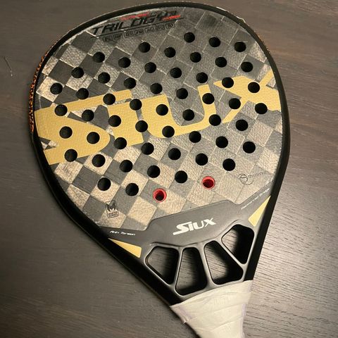 Siux triologi padel racket