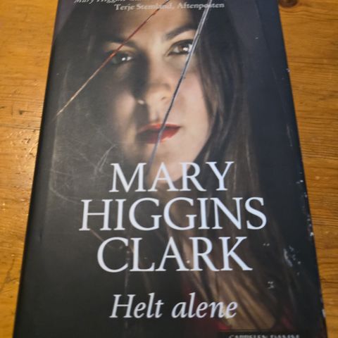 Mary Higgins Clark - Helt alene