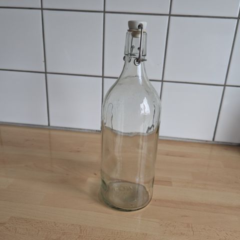 Flaske med kork, 1 liter