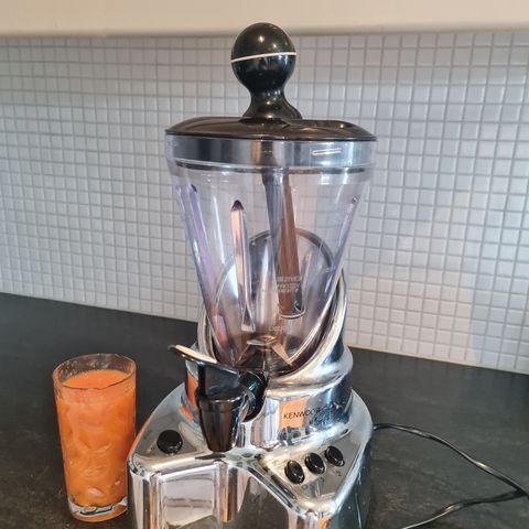 Kenwood smoothie maker.