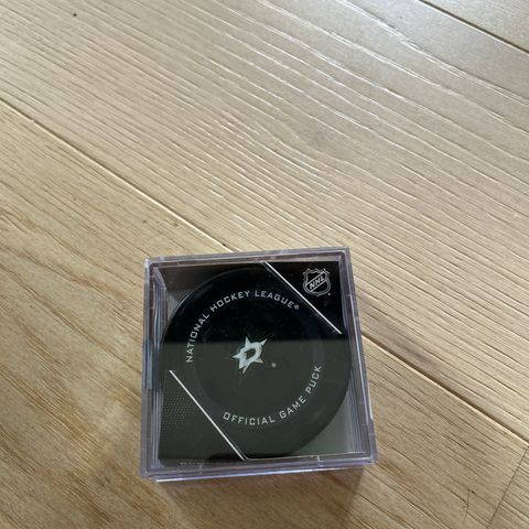 Dallas Stars official game puck