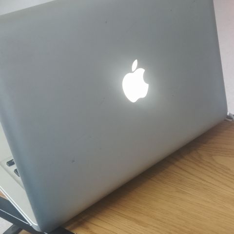 Apple MacBook pro 13,3 inch