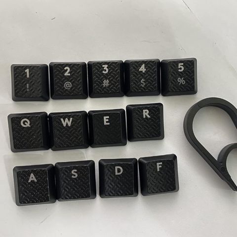 Teksturerte keycaps til Logitech g915