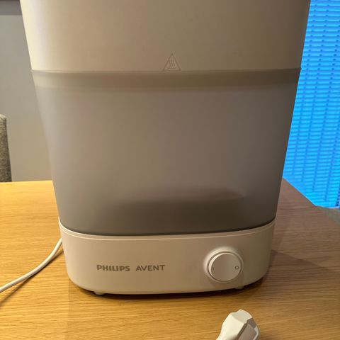 Philips Avent elektrisk flaskesterilisator. Kun brukt et par ganger.