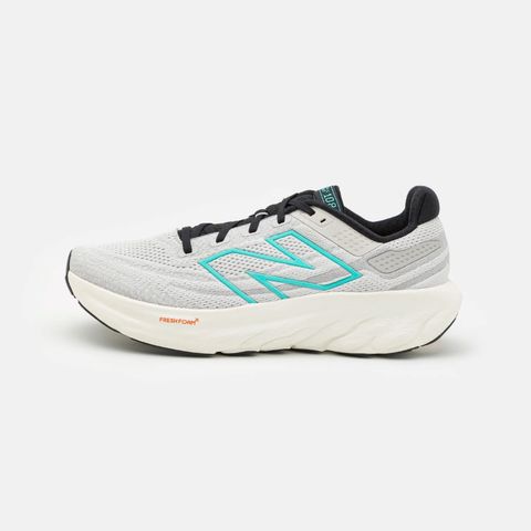 New Balance FRESH FOAM X 1080 V13 Størrelse 44