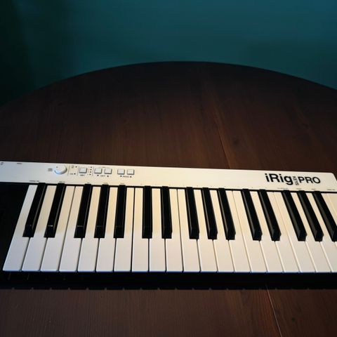 MIDI IK Multimedia iRig Keys Pro for iOS, PC og Mac