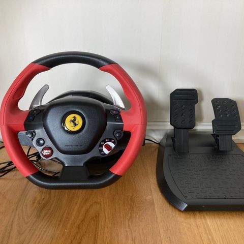 Thrustmaster Ferrari 458 Spider