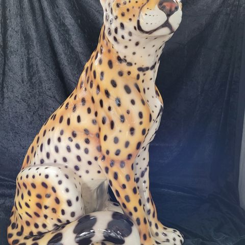 Nydelig Gepard statue fra Italia