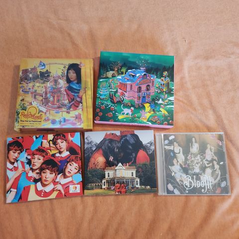 Selger red velvet album