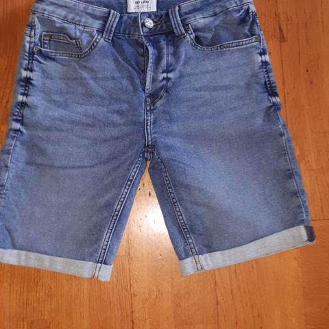 Dongeri shorts strl W29 fra only &sons