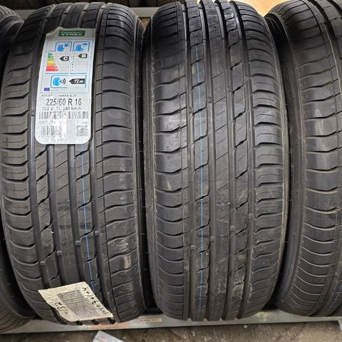 Nokian hakka blue overliggerdekk 225/60-16 Produsert  4914