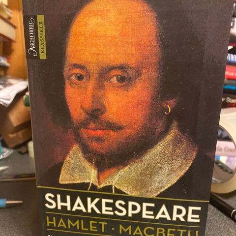 William Shakespeare - Hamlet / Macberh