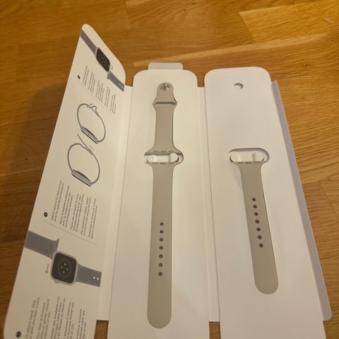 Apple Watch 45mm reim Stjerneskinn