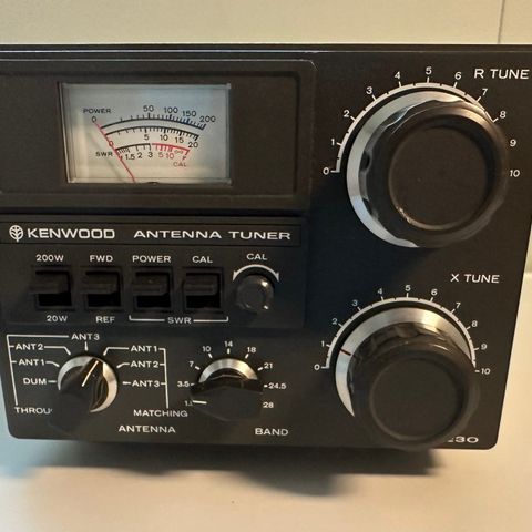 Kenwood AT-230 HF Tuner