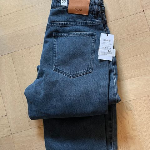 Nye jeans fra Grunt Strl 14år