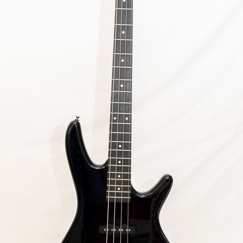 Ibanez GSR180 GIO Bass gitar med bag.