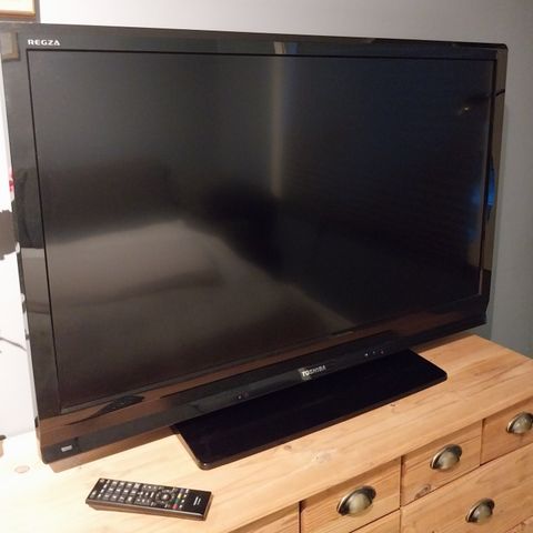 TV Toshiba Regza - 42 tommer