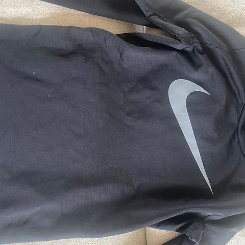 Nike pro treningsgenser